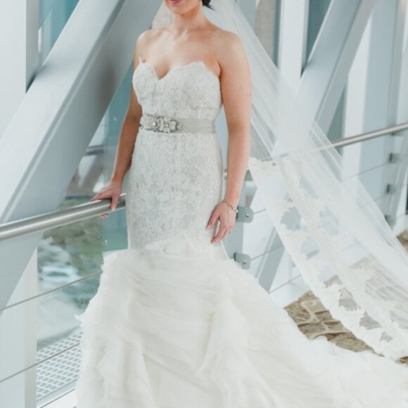 Lazaro Wedding Dress 3201 - US 10 - Picture 2 of 3